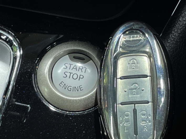 2015 Nissan Serena DAA-HFC26 (UW-6a20ec3663174)[28]
