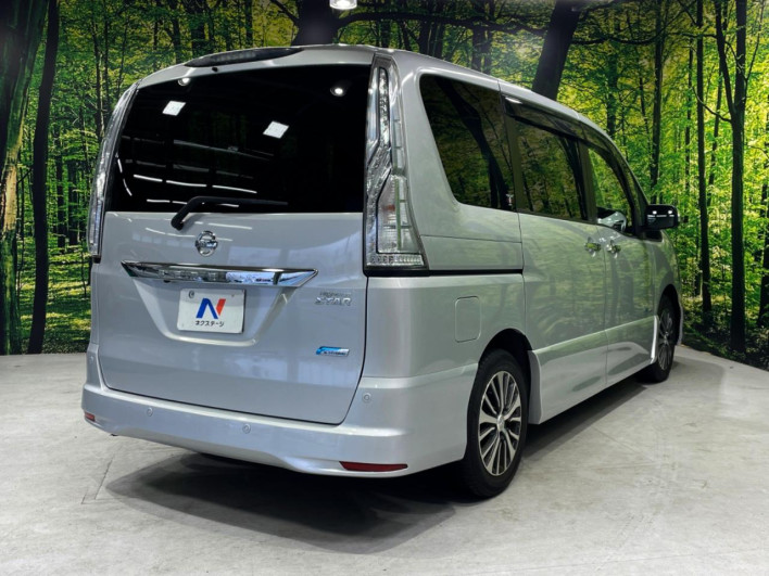 2015 Nissan Serena DAA-HFC26 (UW-6a20ec3663174)[4]