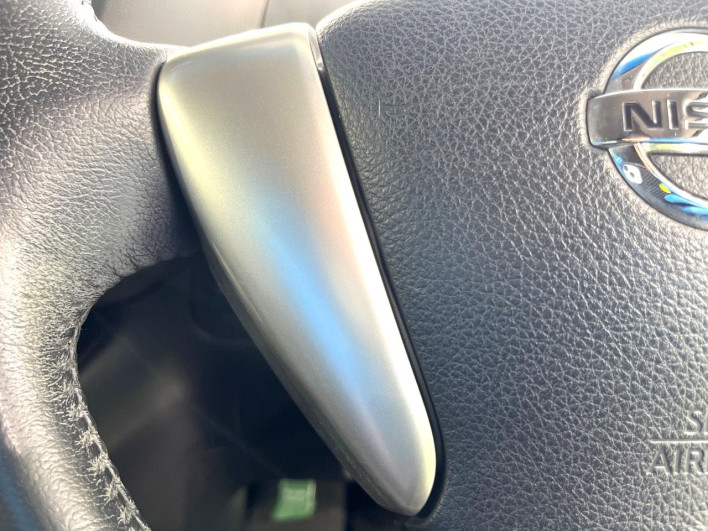 2014 Nissan Serena DAA-HFC26 (UW-6a20ec366831d)[29]