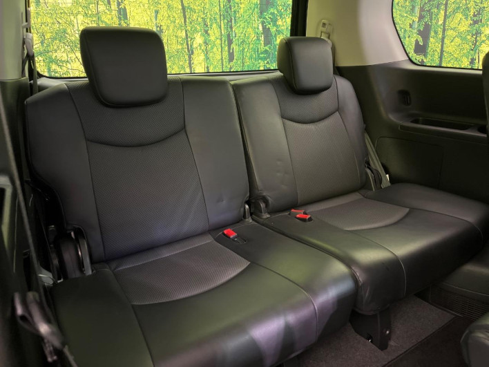 2015 Nissan Serena DAA-HFC26 (UW-6a20ec38760d6)[25]