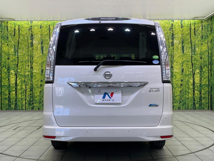 2016 Nissan Serena DAA-HFC26 (UW-6a20ec38daf91)[9]