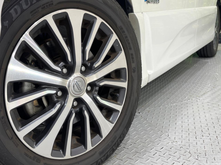 2016 Nissan Serena DAA-HFC26 (UW-6a20ec3a2073a)[8]