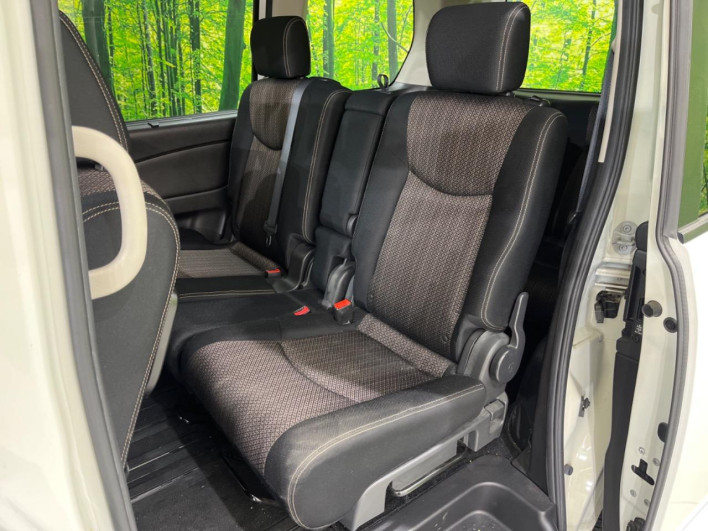 2016 Nissan Serena DAA-HFC26 (UW-6a20ec3a2073a)[25]