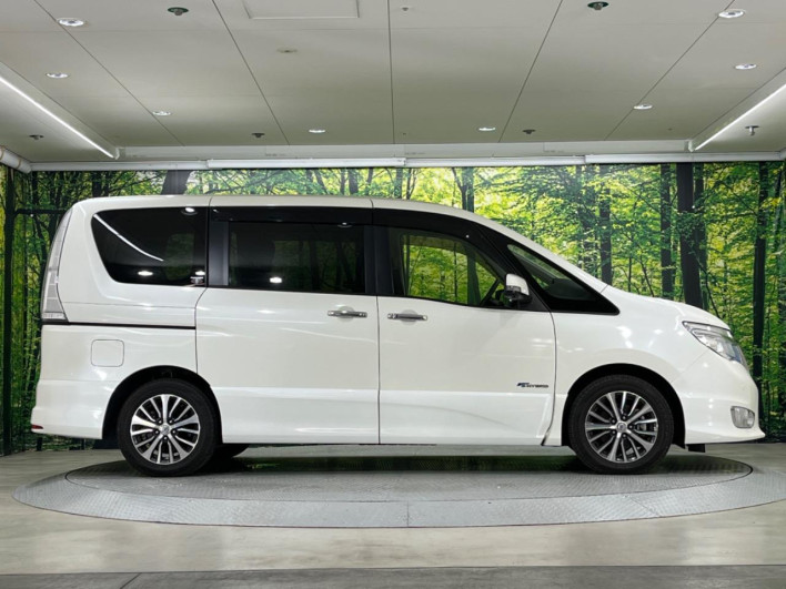 2016 Nissan Serena DAA-HFC26 (UW-6a20ec3a2073a)[16]