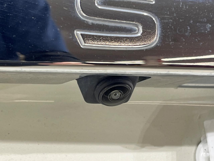 2016 Nissan Serena DAA-HFC26 (UW-6a20ec3a2073a)[28]