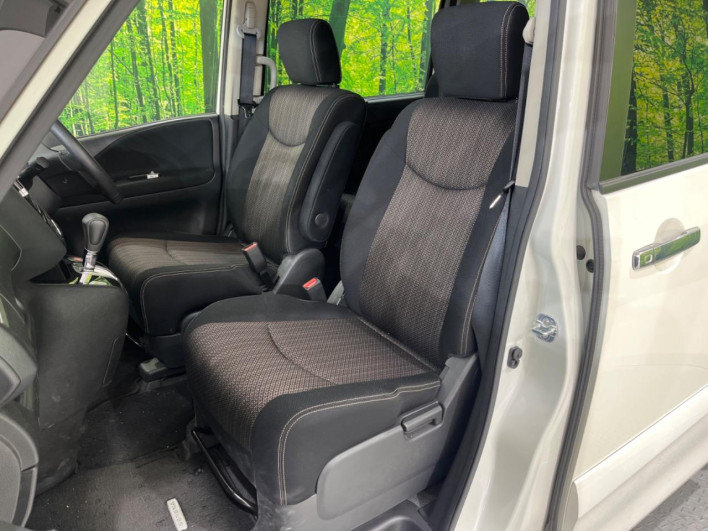 2016 Nissan Serena DAA-HFC26 (UW-6a20ec3a2073a)[24]