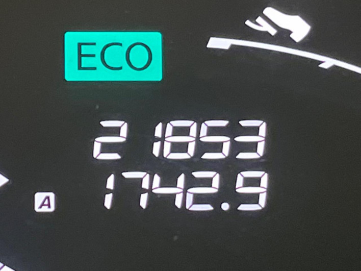 2016 Nissan Serena DAA-HFC26 (UW-6a20ec3a2073a)[2]