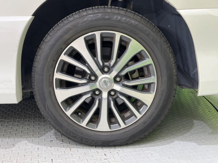 2016 Nissan Serena DAA-HFC26 (UW-6a20ec3a2073a)[9]
