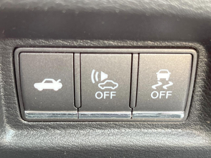 2016 Nissan Skyline DAA-HNV37 (UW-6a20ec41318d7)[20]
