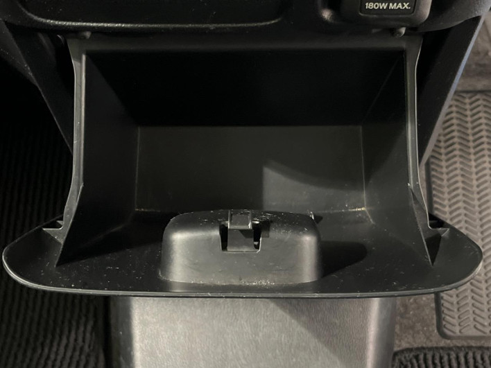 2013 Honda N-BOX DBA-JF1 (UW-6a20ec4bf158c)[29]