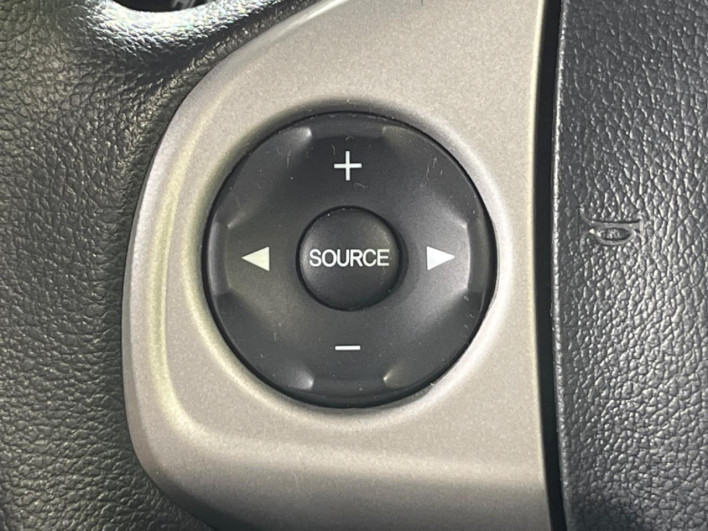 2013 Honda N-BOX CUSTOM DBA-JF2 (UW-6a20ec5275524)[19]