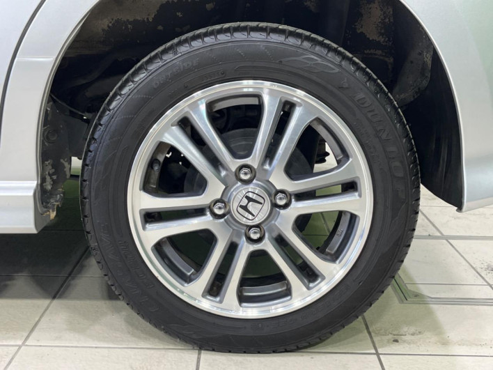 2013 Honda N-BOX CUSTOM DBA-JF2 (UW-6a20ec5275524)[29]