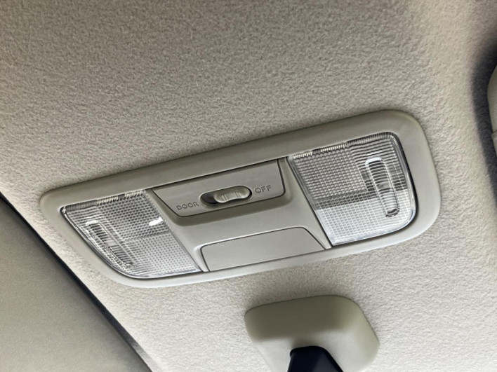 2013 Honda N-BOX CUSTOM DBA-JF2 (UW-6a20ec5275524)[4]