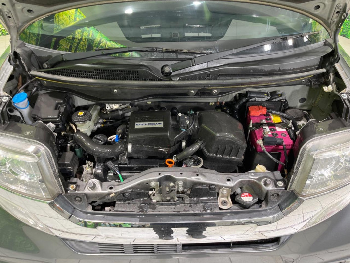 2015 Honda N-BOX CUSTOM DBA-JF2 (UW-6a20ec52affca)[11]