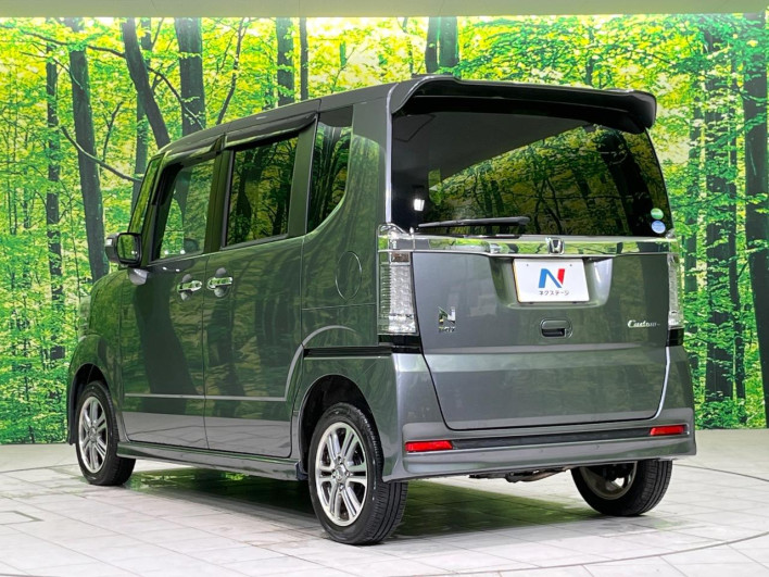 2015 Honda N-BOX CUSTOM DBA-JF2 (UW-6a20ec52affca)[18]