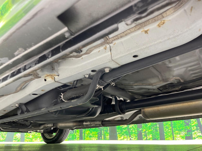 2015 Honda N-BOX CUSTOM DBA-JF2 (UW-6a20ec52affca)[22]