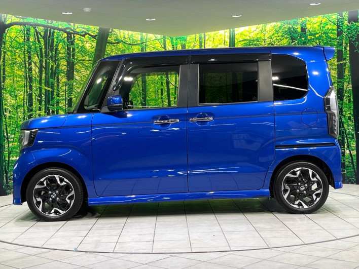 2017 Honda N-BOX CUSTOM DBA-JF3 (UW-6a20ec59abb2b)[7]
