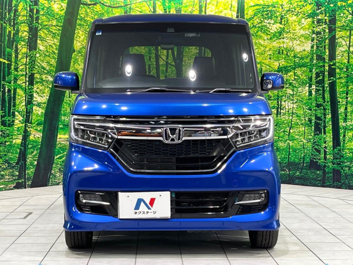 2017 Honda N-BOX CUSTOM DBA-JF3 (UW-6a20ec59abb2b)[19]