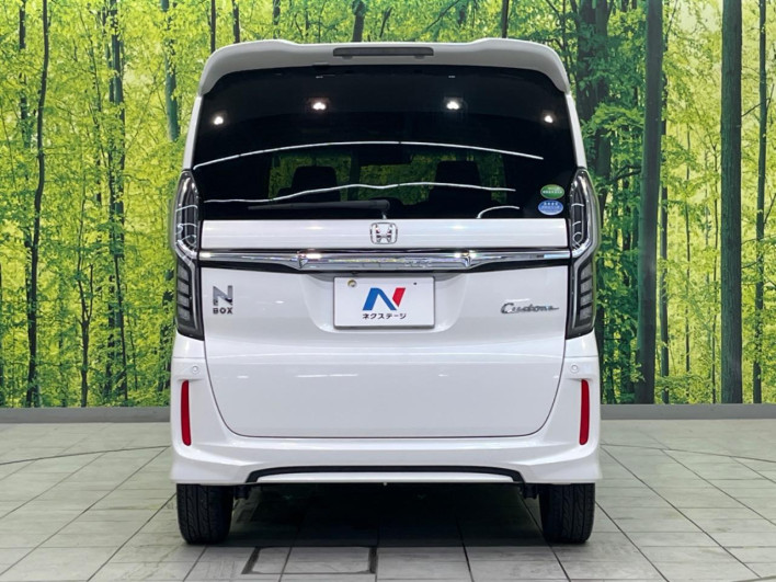 2019 Honda N-BOX CUSTOM DBA-JF3 (UW-6a20ec5ab0825)[18]