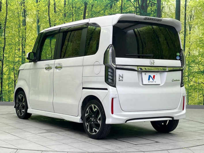 2019 Honda N-BOX CUSTOM DBA-JF3 (UW-6a20ec5ab0825)[17]