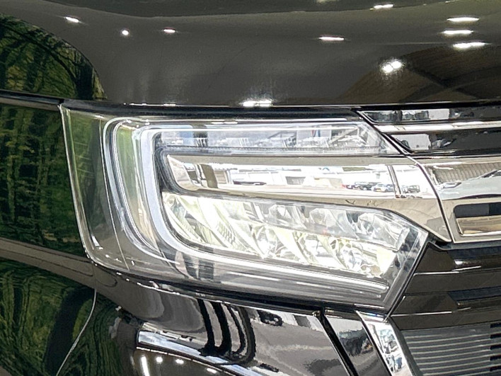 2021 Honda N-BOX CUSTOM 6BA-JF3 (UW-6a20ec5d258f7)[13]