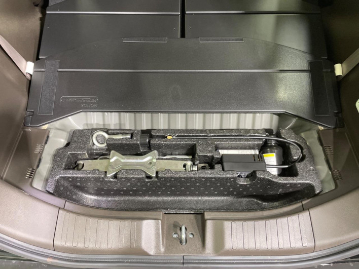 2021 Honda N-BOX 6BA-JF3 (UW-6a20ec5e30b1a)[27]