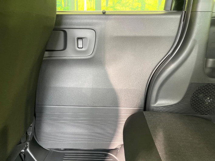 2026 Honda N-BOX CUSTOM 6BA-JF5 (UW-6a20ec67c570d)[26]