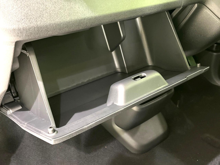 2026 Honda N-BOX CUSTOM 6BA-JF5 (UW-6a20ec6a5f3f9)[19]