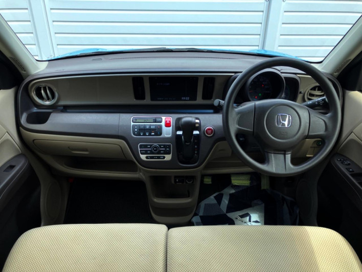 2014 Honda N-ONE DBA-JG1 (UW-6a20ec6c9909d)[25]