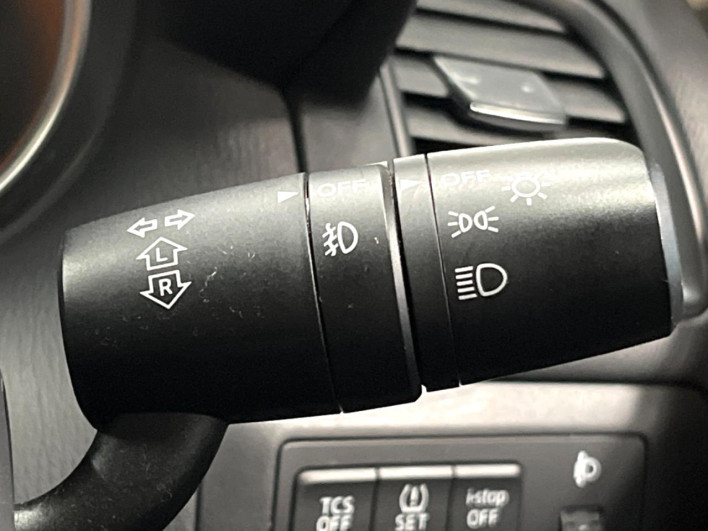 2013 Mazda CX-5 LDA-KE2FW (UW-6a20ec78a00e8)[11]