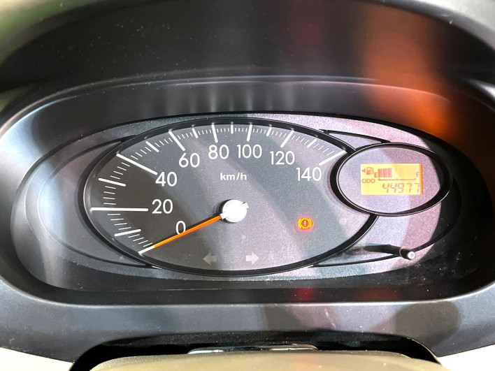 2014 Daihatsu Mira DBA-L275S (UW-6a20ec8befee2)[18]