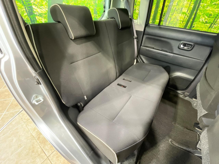 2013 Toyota Pixis Space DBA-L575A (UW-6a20ec8e26edc)[23]