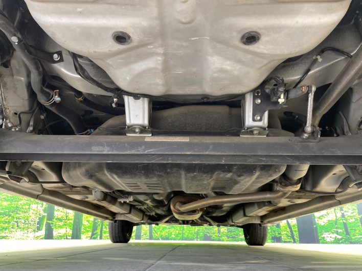 2013 Toyota Pixis Space DBA-L575A (UW-6a20ec8e26edc)[27]
