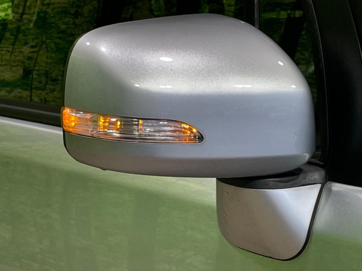 2013 Toyota Pixis Space DBA-L575A (UW-6a20ec8e26edc)[15]