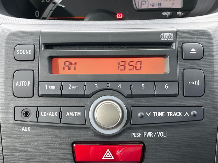2011 Daihatsu Move DBA-LA100S (UW-6a20ec915eb0e)[26]