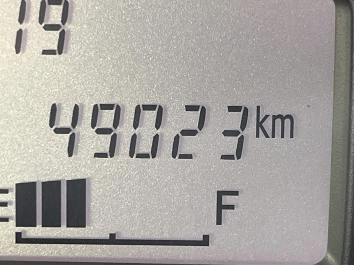 2011 Daihatsu Move DBA-LA100S (UW-6a20ec9261bb0)[2]