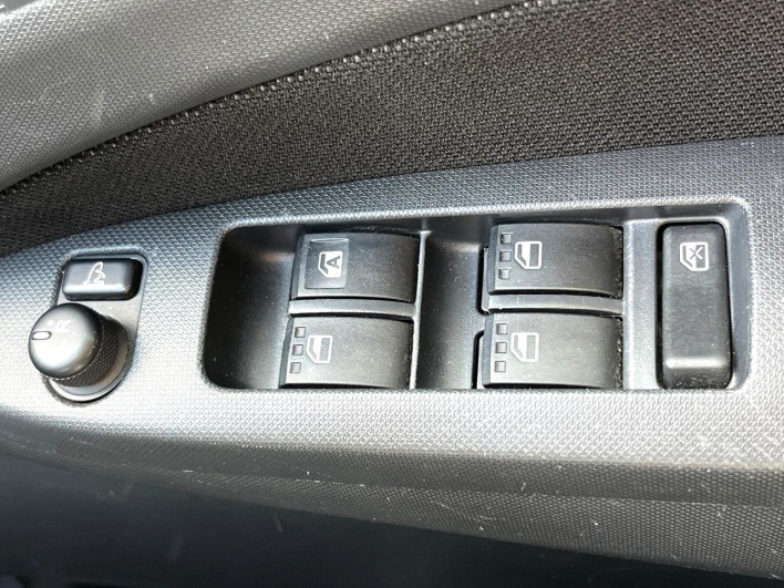 2012 Daihatsu Move DBA-LA100S (UW-6a20ec931de63)[26]