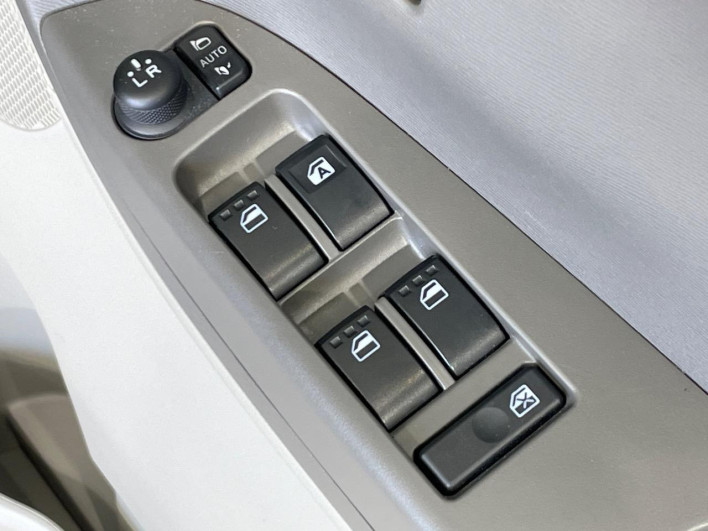 2019 Daihatsu Tanto DBA-LA600S (UW-6a20eca6ddef4)[23]