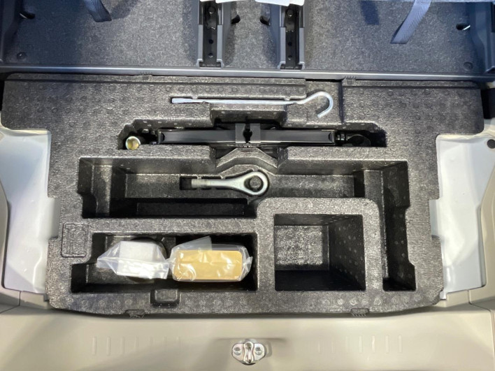 2019 Daihatsu Tanto DBA-LA600S (UW-6a20eca6ddef4)[13]