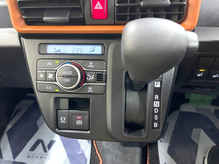 2022 Daihatsu Tanto 5BA-LA650S (UW-6a20ecab56ee6)[18]
