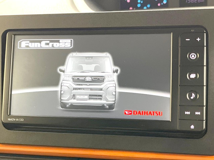 2022 Daihatsu Tanto 5BA-LA650S (UW-6a20ecab56ee6)[10]