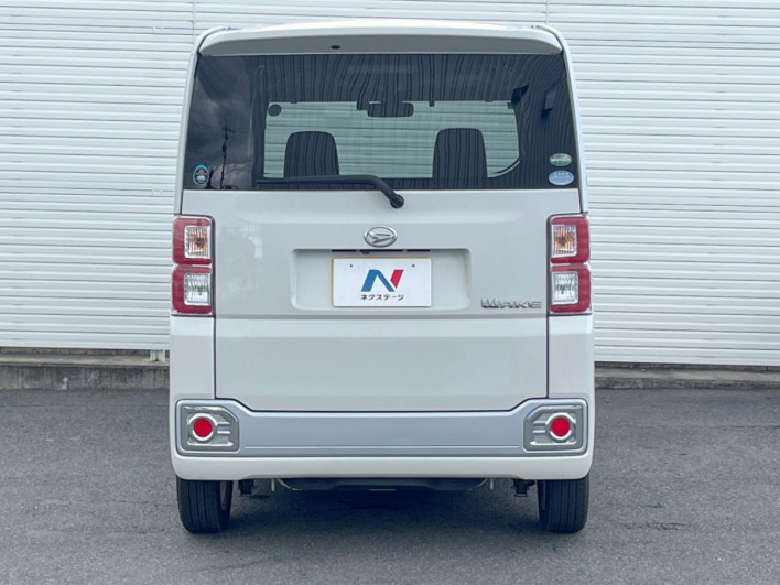 2016 Daihatsu Wake DBA-LA700S (UW-6a20ecb34b60e)[29]