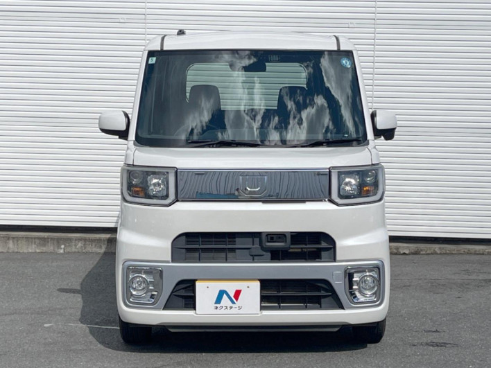2016 Daihatsu Wake DBA-LA700S (UW-6a20ecb34b60e)[11]