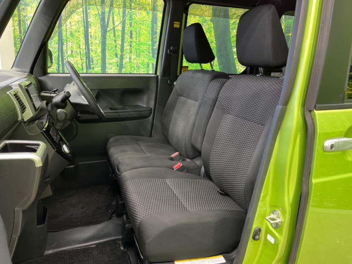2018 Daihatsu Wake DBA-LA700S (UW-6a20ecb3d64e4)[11]
