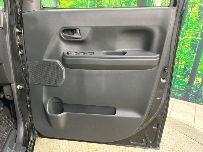2014 Daihatsu Wake DBA-LA710S (UW-6a20ecb48dafd)[10]