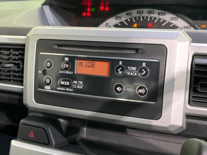 2014 Daihatsu Wake DBA-LA710S (UW-6a20ecb48dafd)[11]