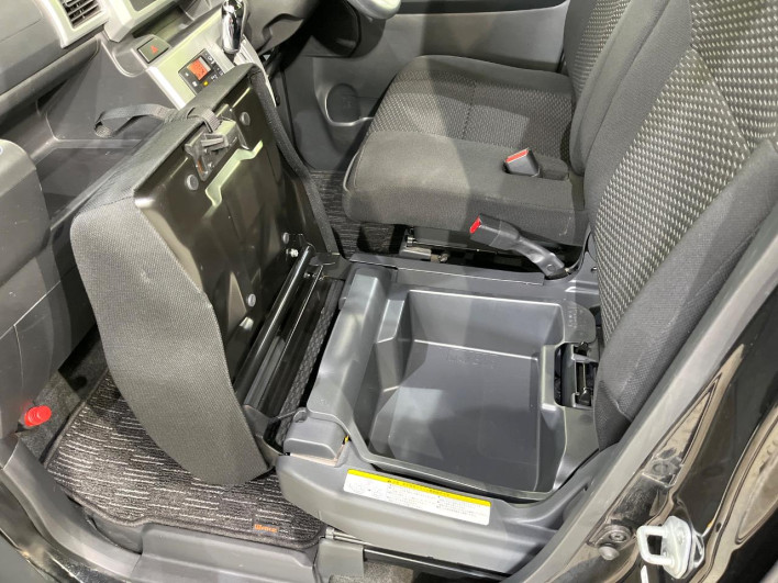 2014 Daihatsu Wake DBA-LA710S (UW-6a20ecb48dafd)[29]