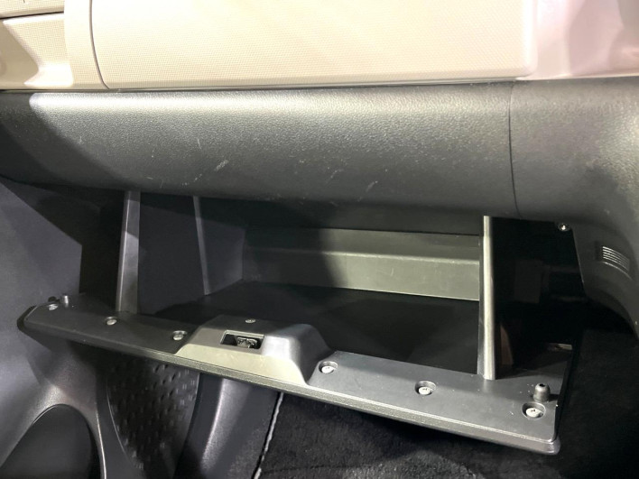 2016 Toyota Passo DBA-M700A (UW-6a20ecc07d5ad)[14]