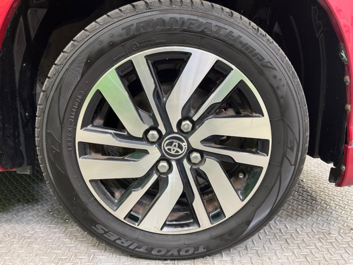 2018 Toyota Roomy DBA-M910A (UW-6a20eccb71da3)[15]