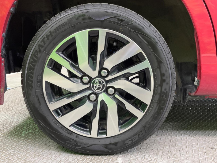 2018 Toyota Roomy DBA-M910A (UW-6a20eccb71da3)[11]